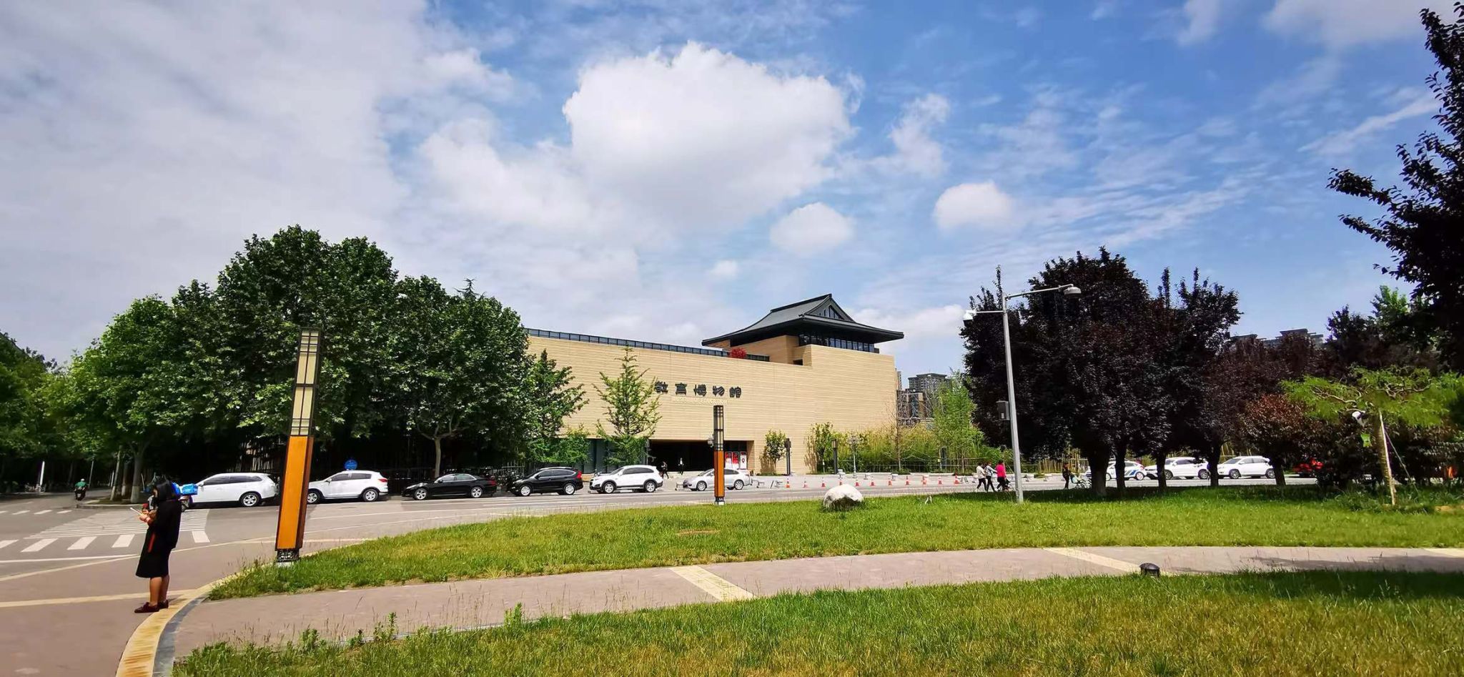 我校与乌兹别克斯坦撒马尔罕国立大学签署合作备忘录