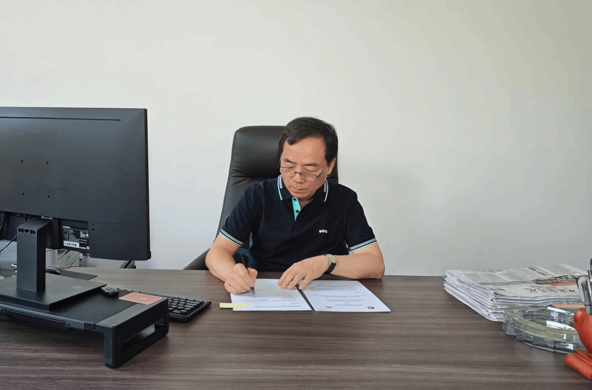 我校与新西兰南方理工学院签署合作备忘录